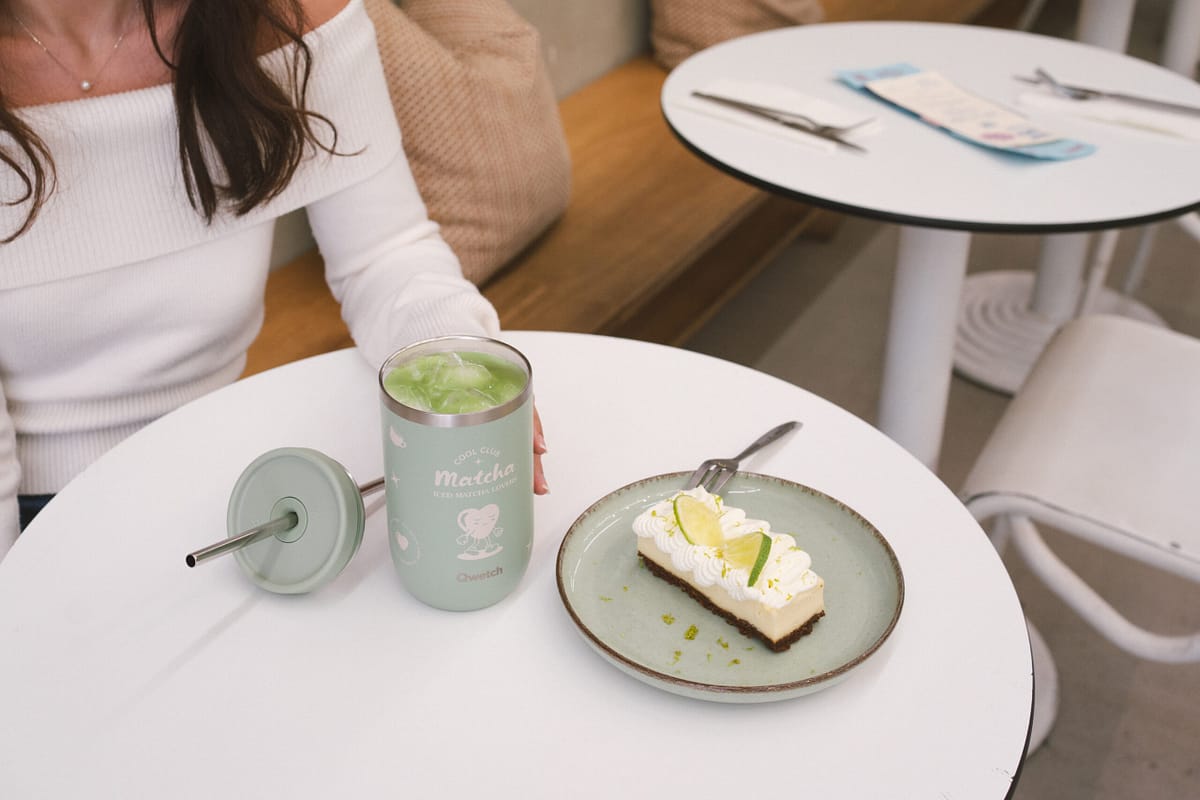 Copo Térmico com Palhinha Cool Club